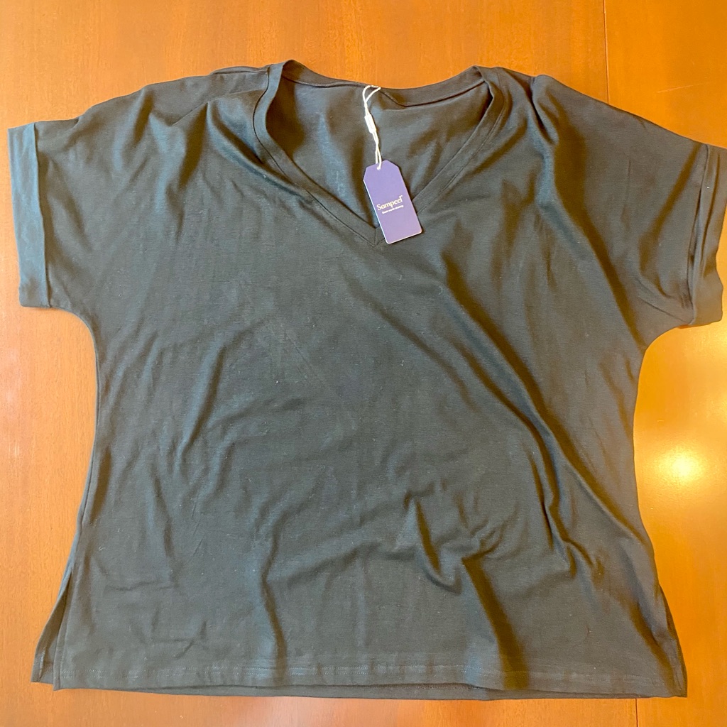 Nwt Sampeel Basic Worth Sharing Tee Bundle